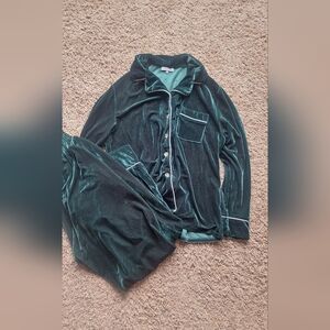 Velvet Long Sleeve Pajama Set - Deep Emerald Green